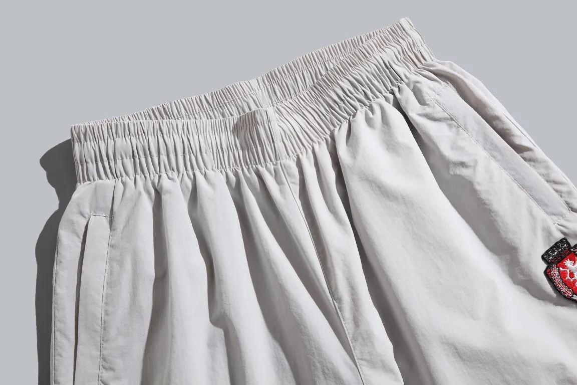 C 041#P195 3B : Cream White Sizes : 1 2 3 4